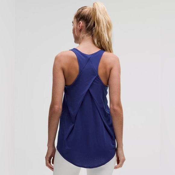 NWT LULULEMON Essential Tank
*Pleated BLUE SIZE 8 - Picture 3 of 7